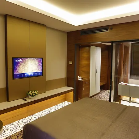 Otel Grand Harilton