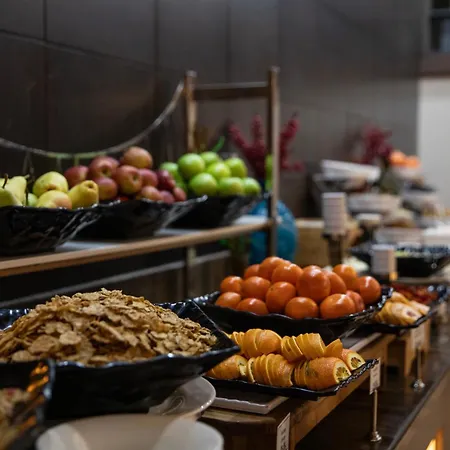 Hotel Grand Harilton 5*