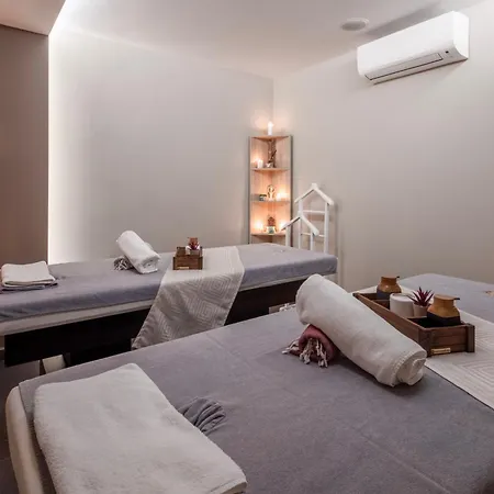 Grand Harilton Ξενοδοχείο