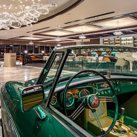 Hotel Grand Harilton