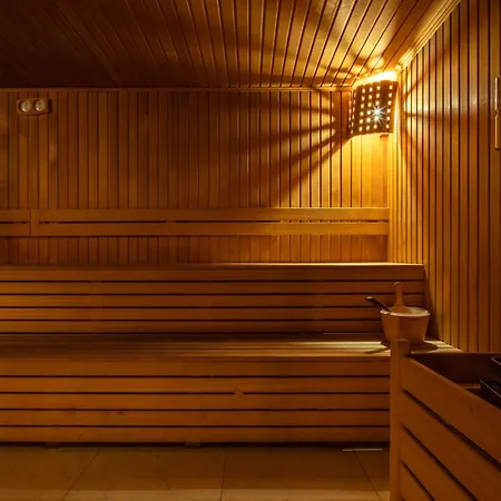 Ξενοδοχείο Grand Harilton 5*