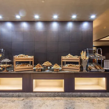 Hotel Grand Harilton