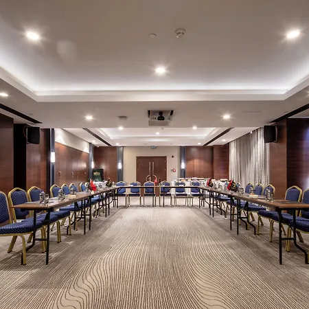 Hotel Grand Harilton