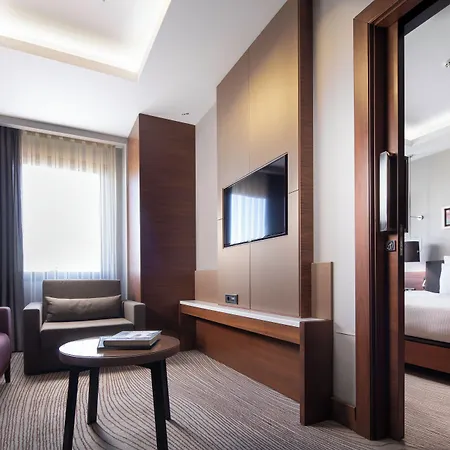 Hotel Grand Harilton 5*