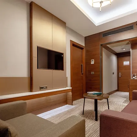 Grand Harilton Hotel 5*