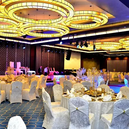 Grand Harilton Otel 5*