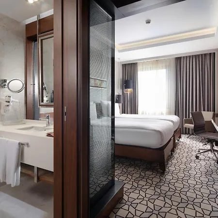 Hotel Grand Harilton