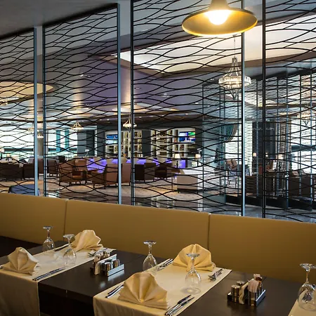 Hotel Grand Harilton 5*